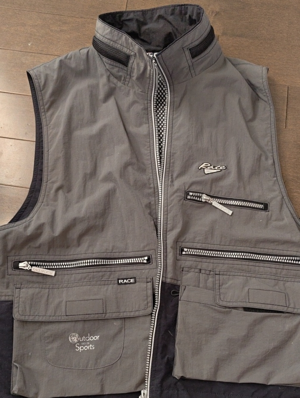 Gray Men's Utility Vest - Outdoor Sports